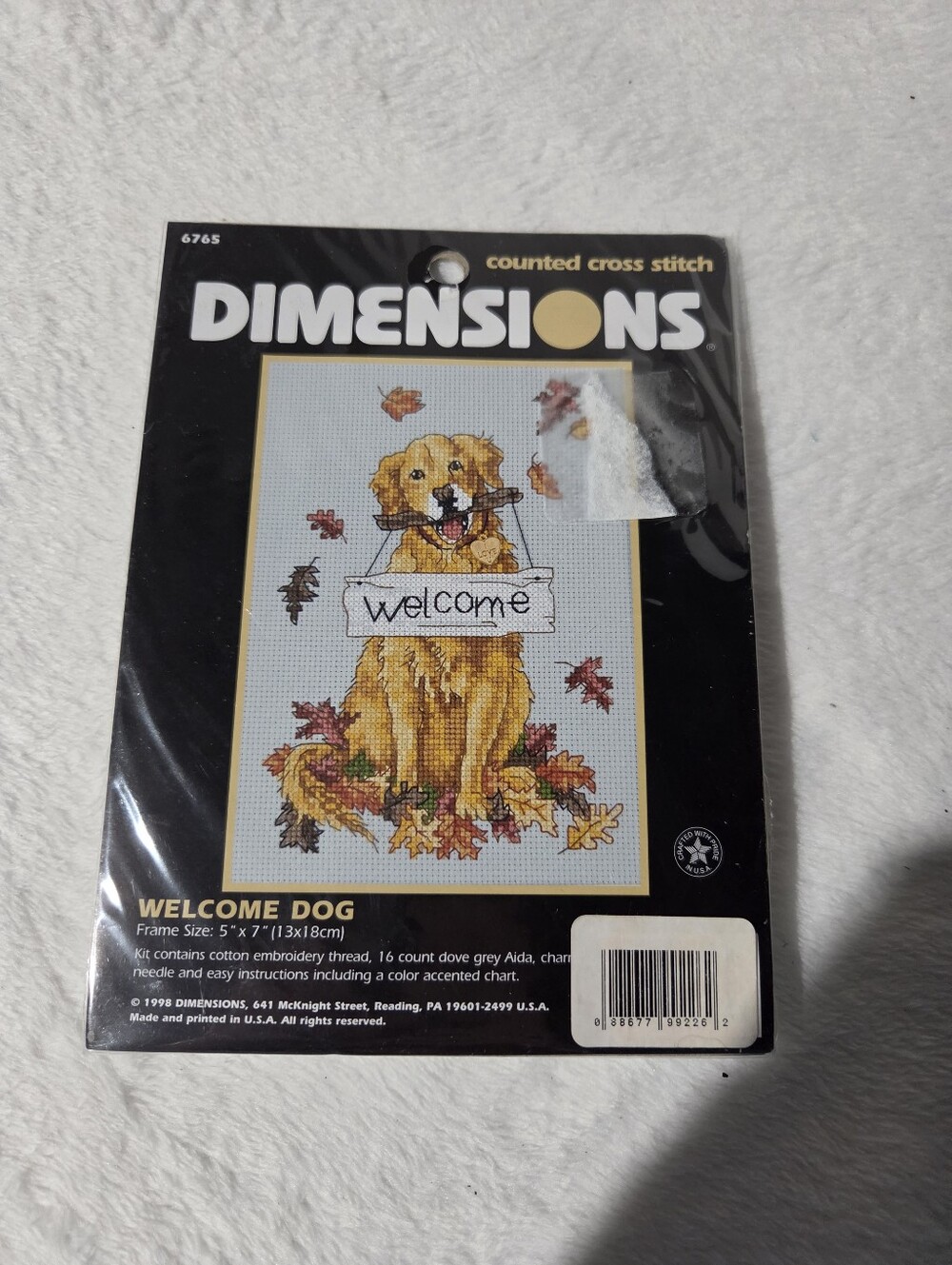 Welcome Dog Cross Stitch Kit - Yellow/Brown